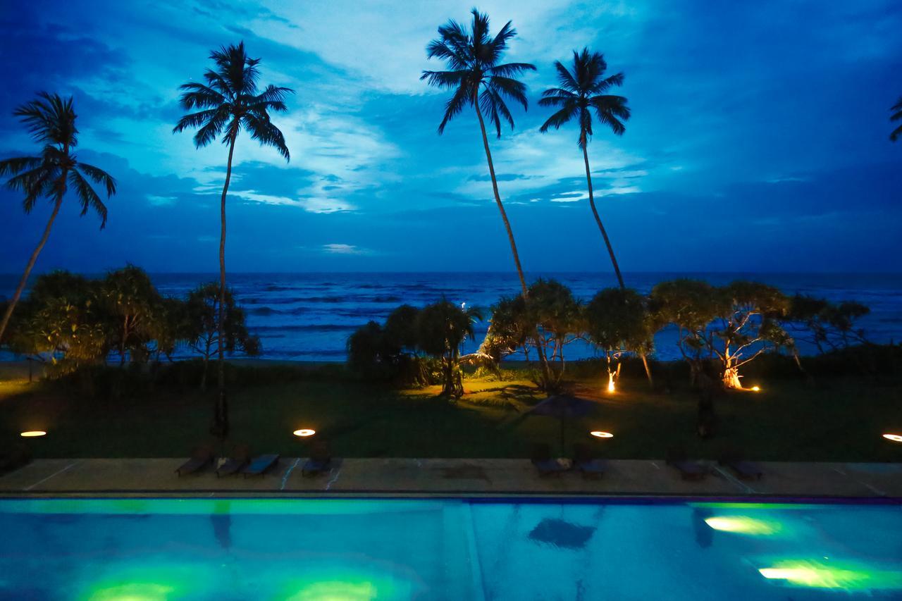 Grand Beach Wadduwa Exterior foto