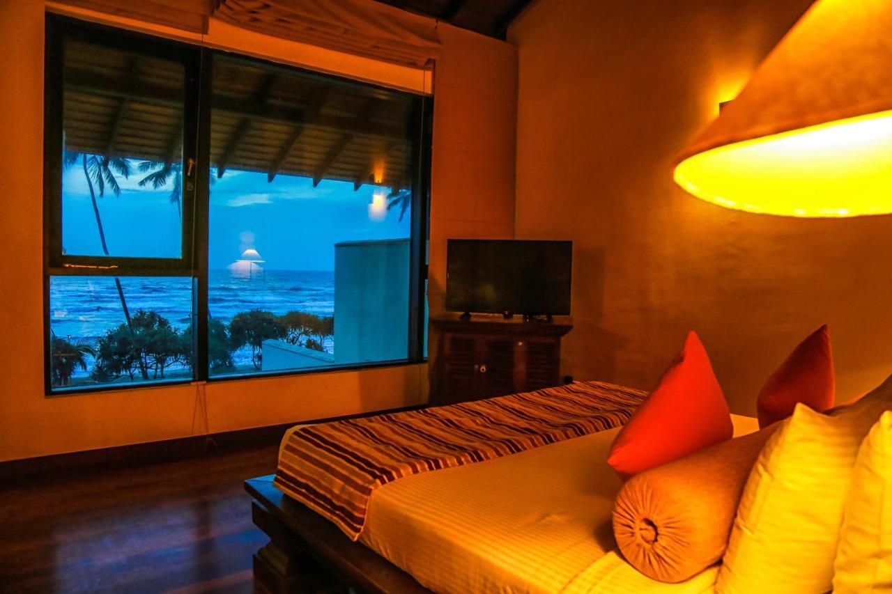 Grand Beach Wadduwa Exterior foto